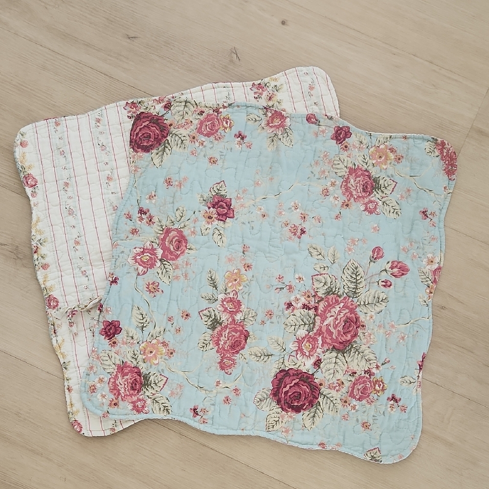 New 18x18 Shams